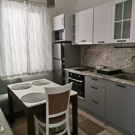 кристина Apartament Czernomorec